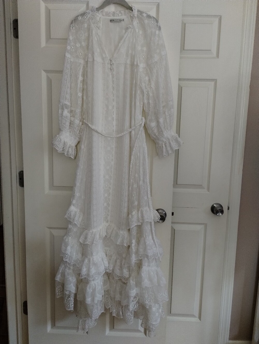 Alice + Olivia Alycen Eyelet Ruffle Maxi Dress Medium - Picture 4 of 7